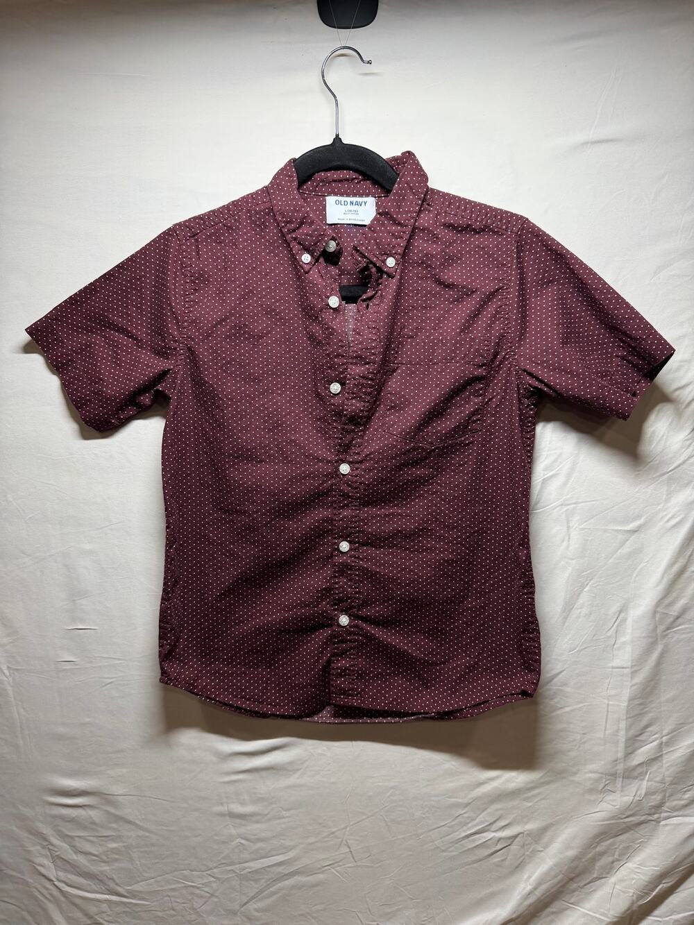 Old Navy Boys L 10-12 Maroon Polka Dot Short Sleeve Shirt